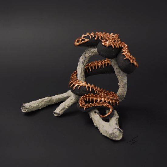 serpent sculpture armure